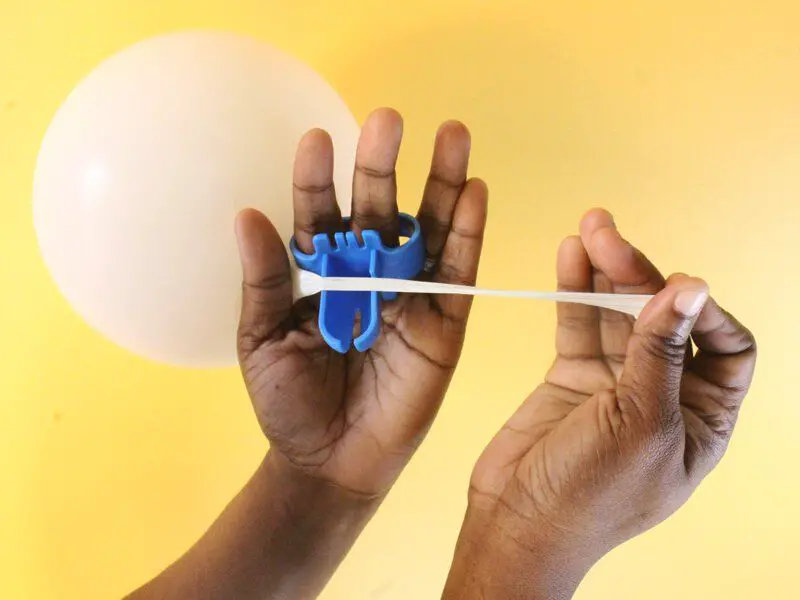 How to use balloon tying tool and clip with videos and pictures